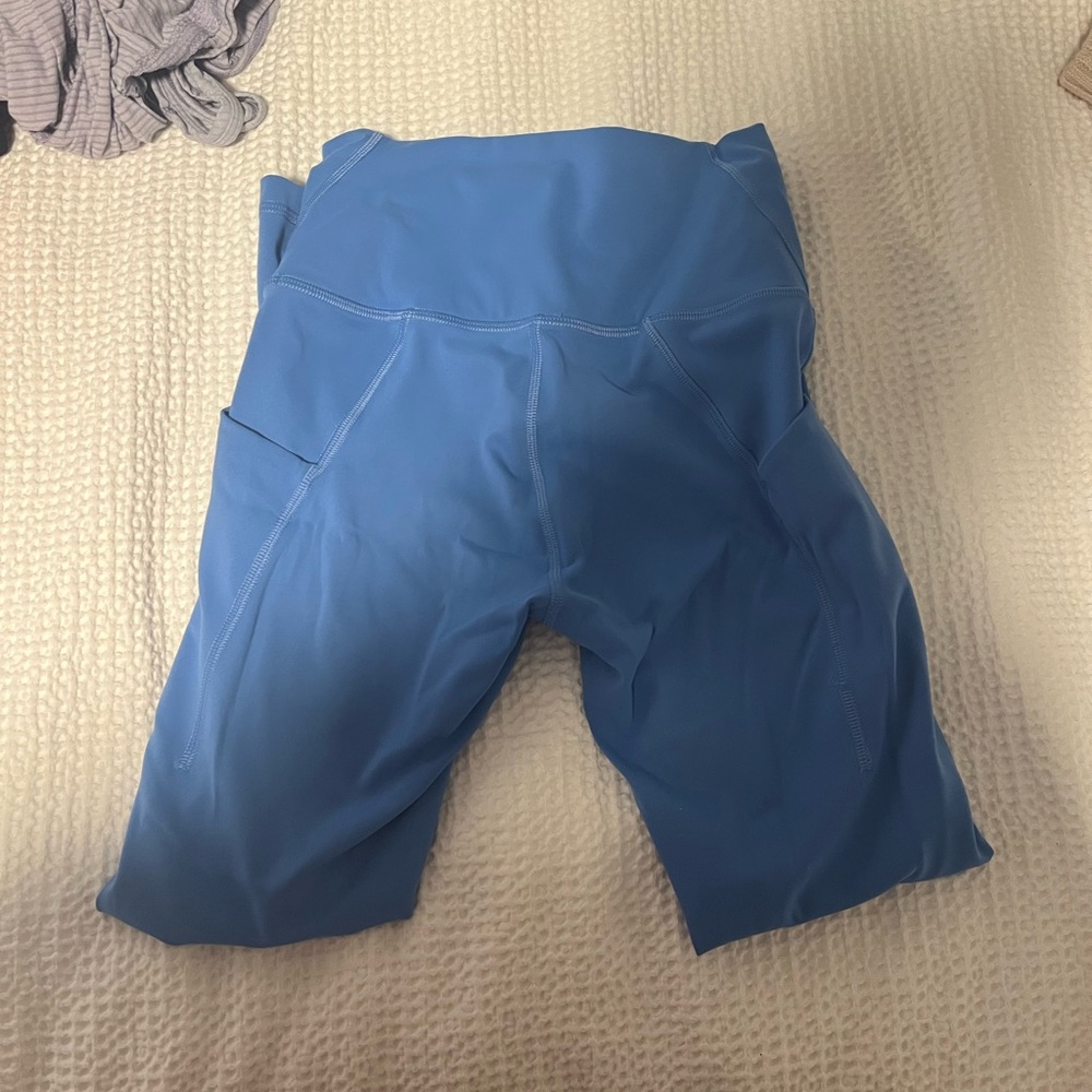 Lululemon Wunder Train High-Rise Tight with Pockets 25"
Blue Nile
